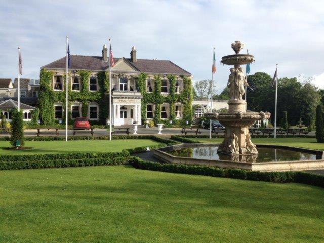 Finnstown Castle Hotel Lucan Ngoại thất bức ảnh
