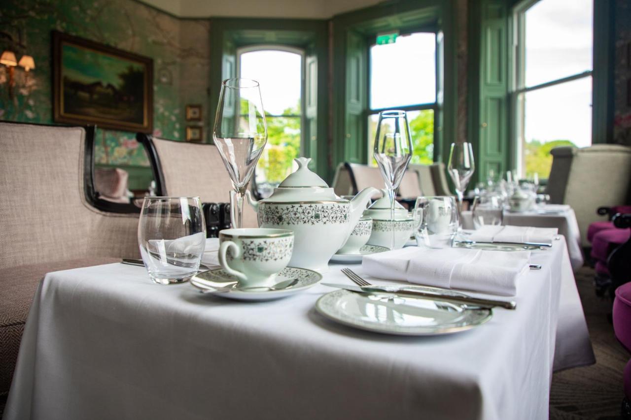 Finnstown Castle Hotel Lucan Ngoại thất bức ảnh