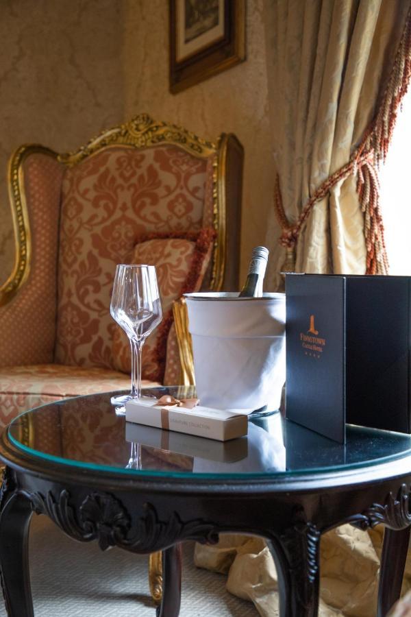 Finnstown Castle Hotel Lucan Ngoại thất bức ảnh