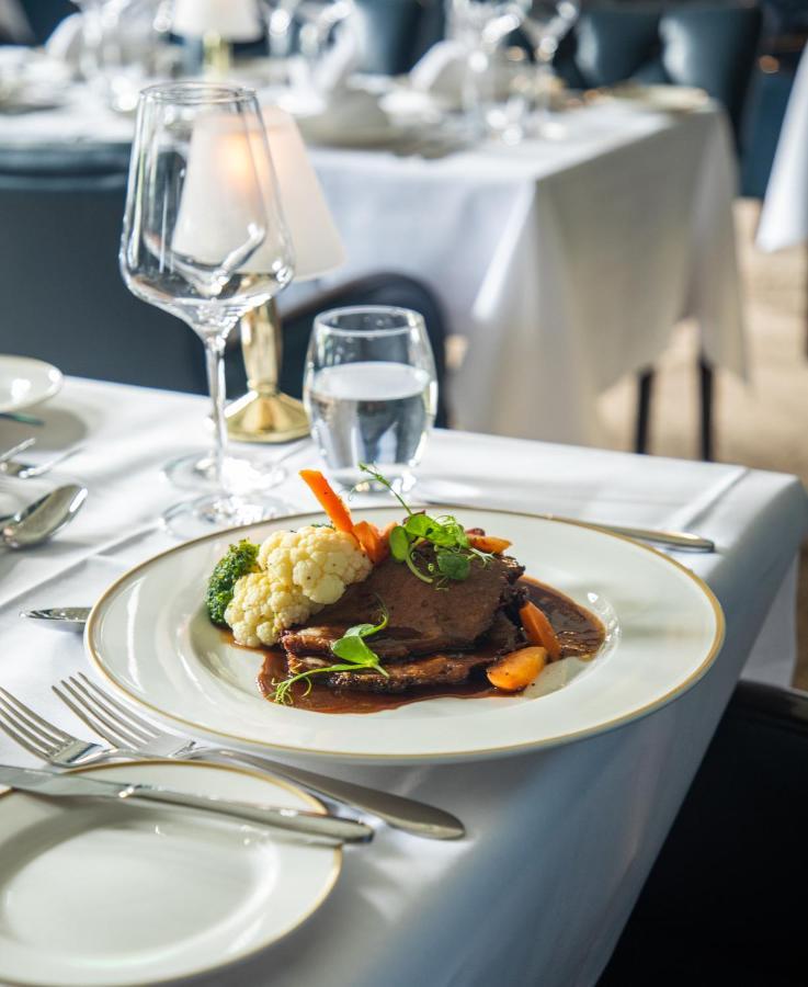 Finnstown Castle Hotel Lucan Ngoại thất bức ảnh