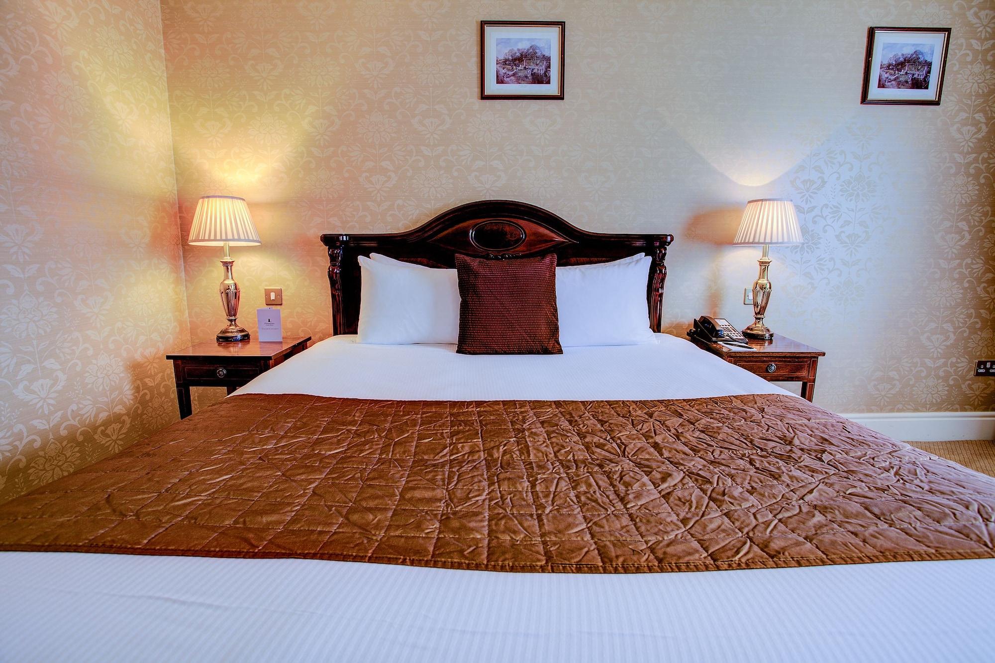 Finnstown Castle Hotel Lucan Ngoại thất bức ảnh